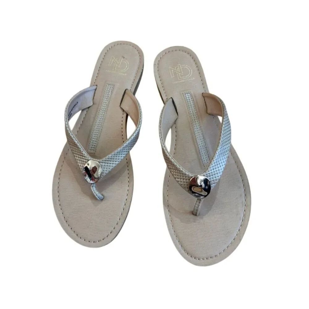 New Directions Women's Karsen Bohemian Thong Sandal Natural Box Included Size 10